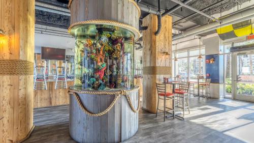 Coast is Clear at Laketown Wharf #1225 by Nautical Properties photo 35