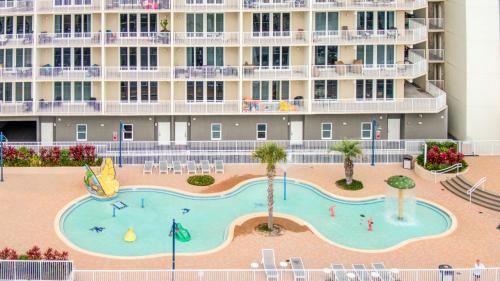 Coast is Clear at Laketown Wharf #1225 by Nautical Properties photo 38
