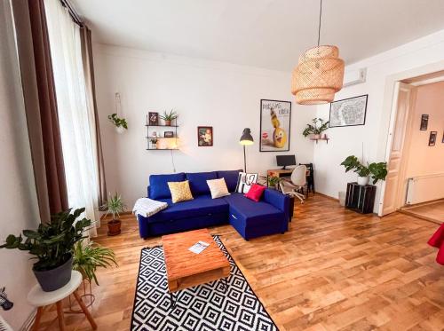 Unique Home with workstation and AC- historical area 1063 Budapest, Bajnok utca 14 kép - 3