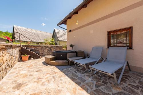Φωτογραφία από το άλμπουμ του Holiday home Palo santo σε Gospić
