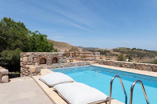 Blue Vista Patmos pool studio