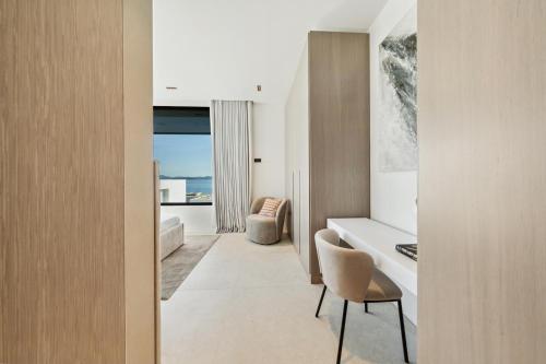 Posezení v ubytování LIOQA Resort