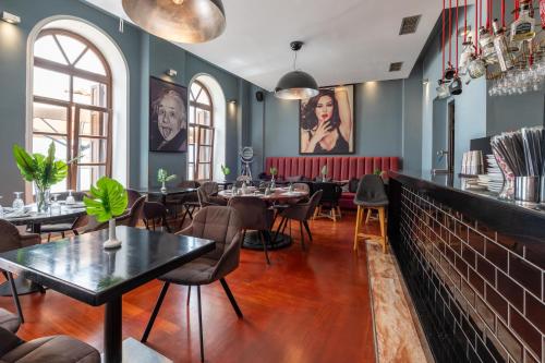 Posezení v ubytování La Boheme Hotel