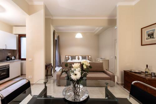 Foto Hostly-Suite il Mediceo-Lungarni in Town Center 1