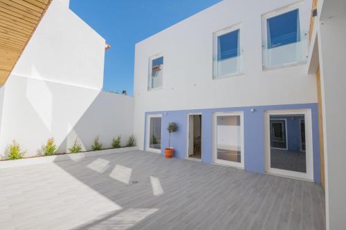Villa Harbour Rooms & Apartments