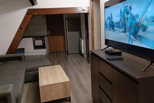 Photo de la galerie de l'établissement Détente - Appartement et poutres apparentes, à Béziers