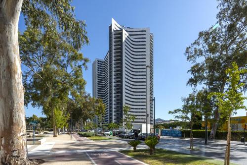-MalagaSunApts-UrbanSKy Crazy Views