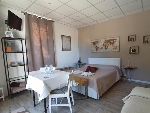 Postel nebo postele na pokoji v ubytování B&B VALCHISONE
