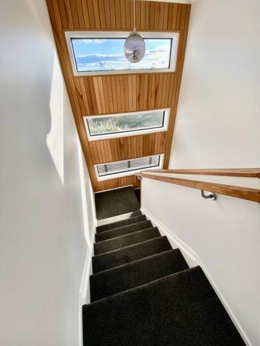 Φωτογραφία από το άλμπουμ του Morden spacious new house σε Hamilton