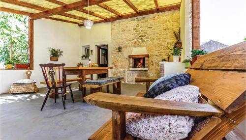 Istrian stone house with heated pool