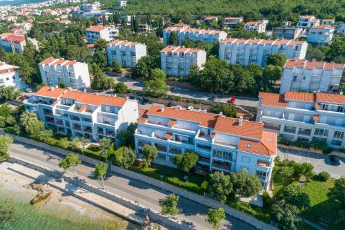 Γενική άποψη της πόλης Selce ή θέα της πόλης από  αυτό το διαμέρισμα