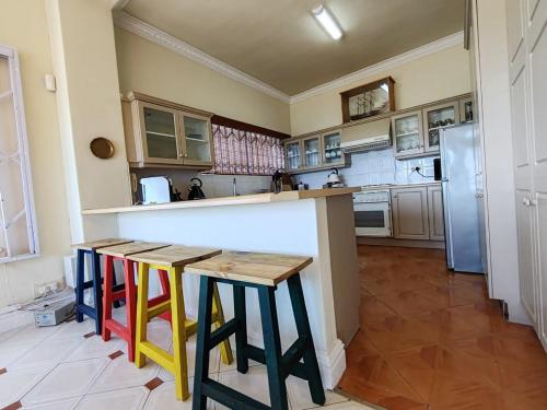 Kuchyň nebo kuchyňský kout v ubytování Caradoc House