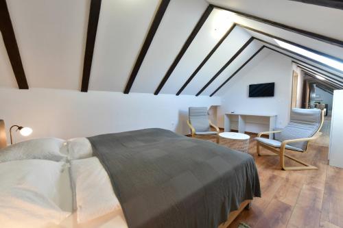 Postel nebo postele na pokoji v ubytování Guest House Spoljaric Sasa