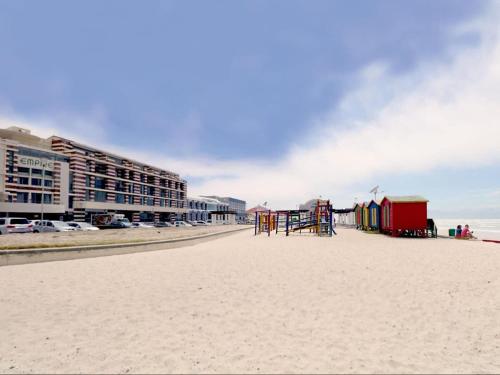 Pantai di atau dekat dengan apartmen
