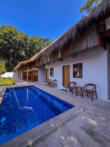Der Swimmingpool an oder in der Nähe von Bae Gili Inn