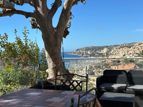 Maison provençale avec vue sur mer