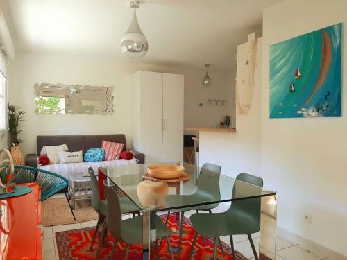 Résidence AMARINE- Appartement avec terrasse couverte pour 3 personnes