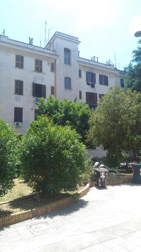 Testaccio Bodoni apartment