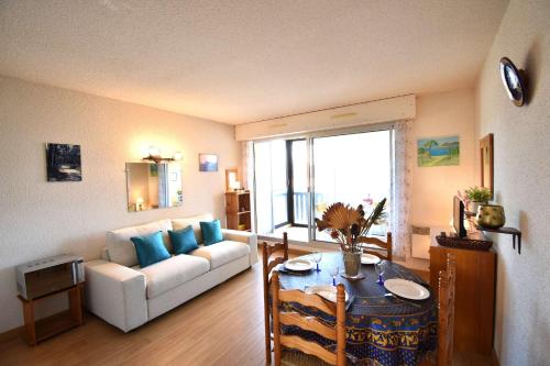 Résidence Les Terrasses de Notre Dame, bel appartement avec vue sur l'entrée du port