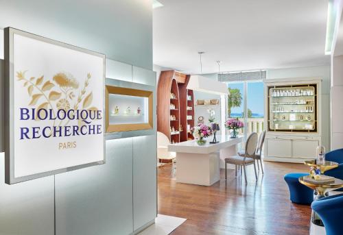 Hôtel Barrière Le Majestic Cannes photo 50