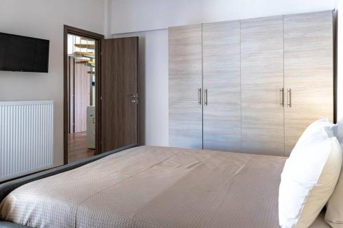 Amelia jacuzzi maisonette Ath Center