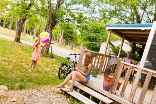 Gallery image of Camping La Chapoulière in Ruoms