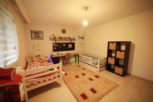 Postel nebo postele na pokoji v ubytování Hébergement entier grande surface 7 adultes