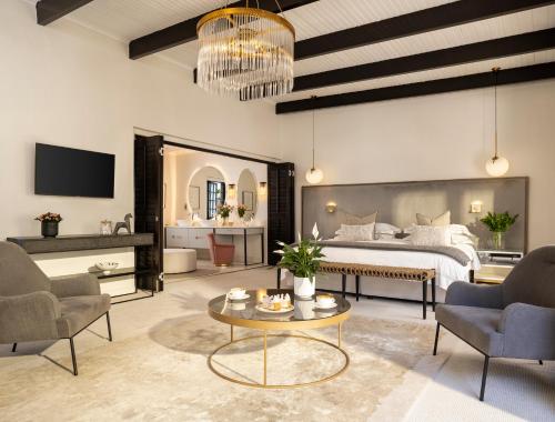 Μια τηλεόραση ή/και κέντρο ψυχαγωγίας στο Steenberg Hotel & Spa