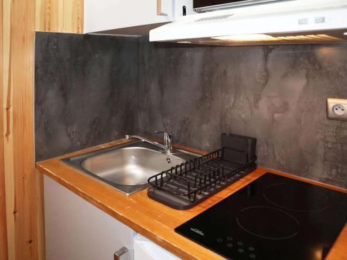 Studio pour 3 au cœur de station - FR-1-322-623