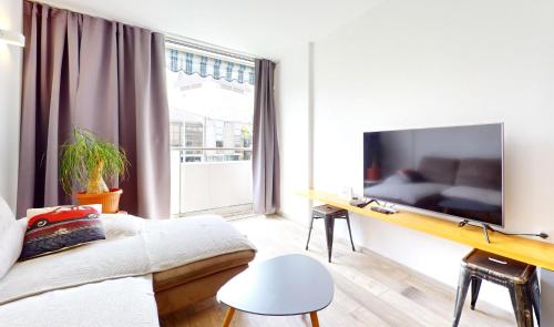 Airy and modern apartment Mon Cheri