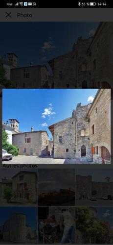 un collage de deux photos d'un vieux bâtiment dans l'établissement Gite le leoannatim, à Ruoms