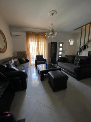 Gallery image of Golden House in Chrysoupolis