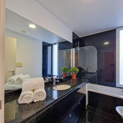 Upscale, spacious & peacefull 3-bedroom apartment