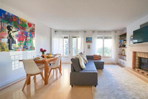 Modern apartment with garage and pool
