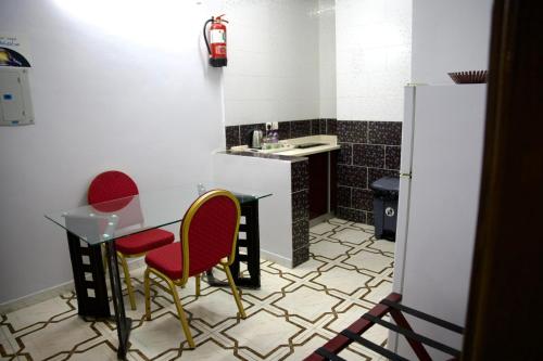 Dapur atau dapur kecil di فندق ساري هوم