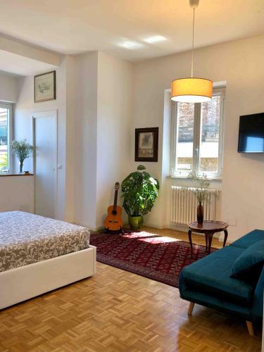 Lovely Panoramic Studio
