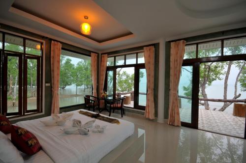 Gallery image of I Talay Lanta in Ko Lanta