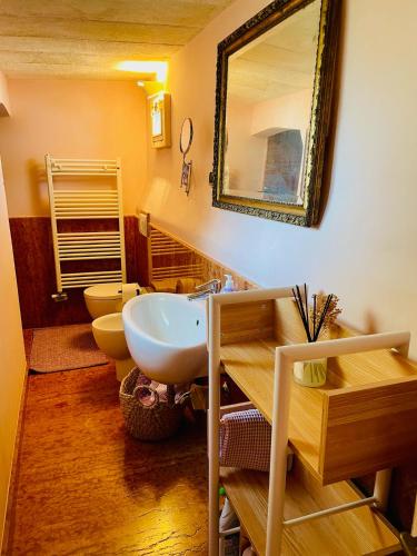 Ένα μπάνιο στο Corte Dei Sogni Bed & Breakfast
