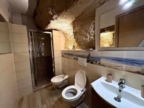 Koupelna v ubytování Elegant Dei Rooms