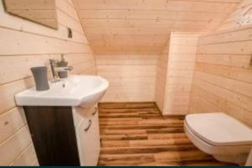Ένα μπάνιο στο Domki letniskowe Marcelina