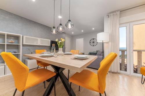 Gambar di galeri bagi Apartments Kartulina di Brela