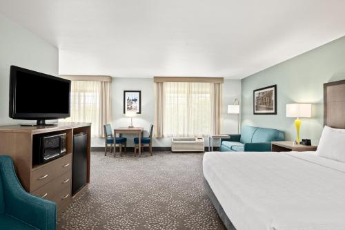 TV o dispositivi per l'intrattenimento presso La Quinta by Wyndham Newport