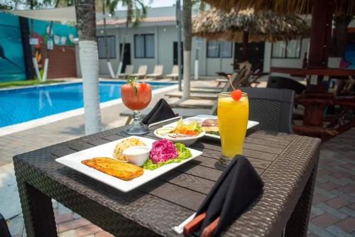 Φαγητό σε αυτό το ξενοδοχείο ή κάπου εκεί κοντά