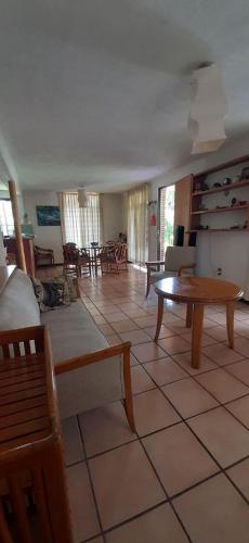 Posezení v ubytování hermosa casa en ajijic con alberca CLIMATIZADA