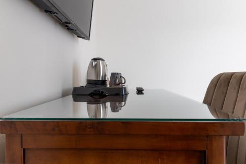 Kemudahan buat kopi dan teh di IMB Residence