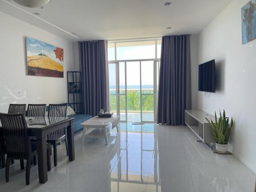 Gallery image of Căn hộ 2p VIEW BIỂN Tuyệt Đẹp in Ấp Phú Tịnh (2)