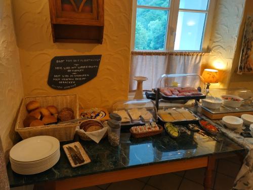 Jídlo v hotelu nebo okolí