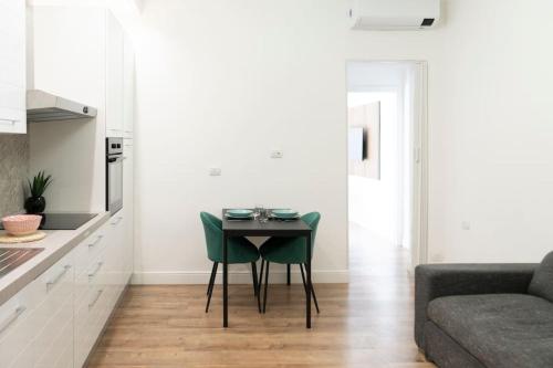 IMB23 - Central Apartment Of Milan -