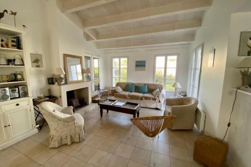 Spacious house close to the beach