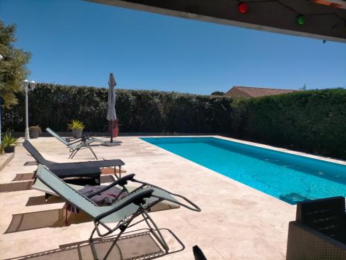 Studio 20 M2 avec piscine et terrasse